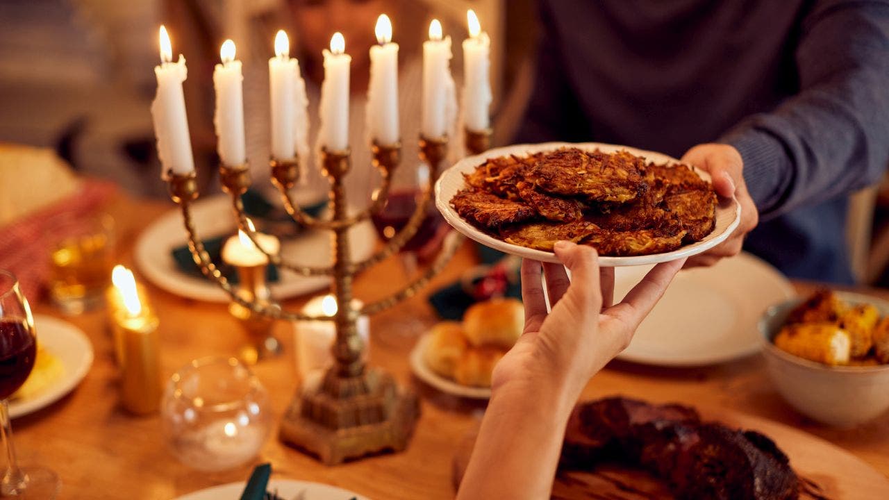 Jews around the world celebrate first night of Hanukkah 'May the light