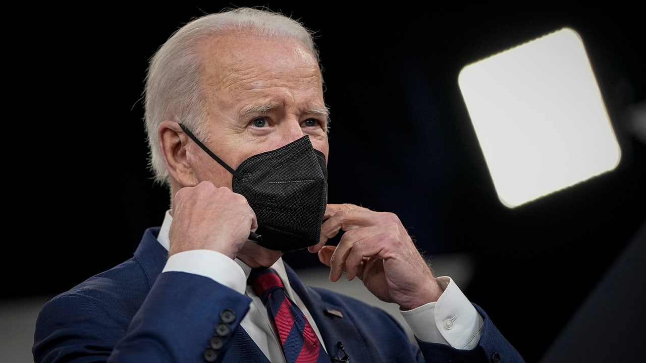 Biden administration to provide hundreds of millions of free N95 masks