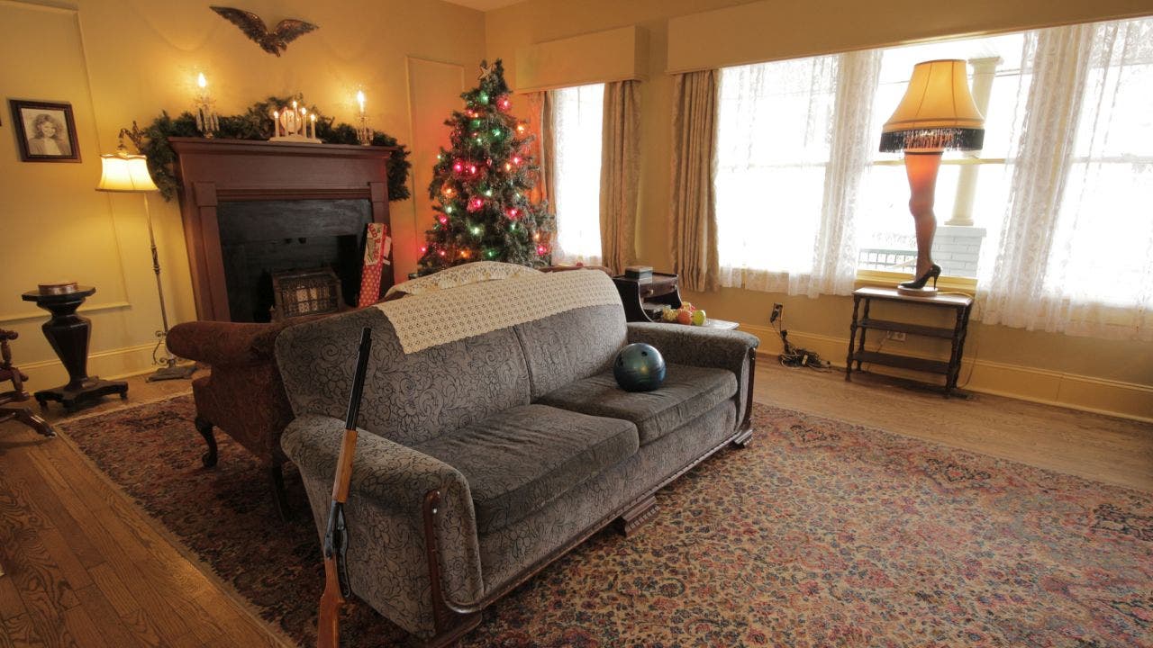 'A Christmas Story' House available for overnight Christmas stays