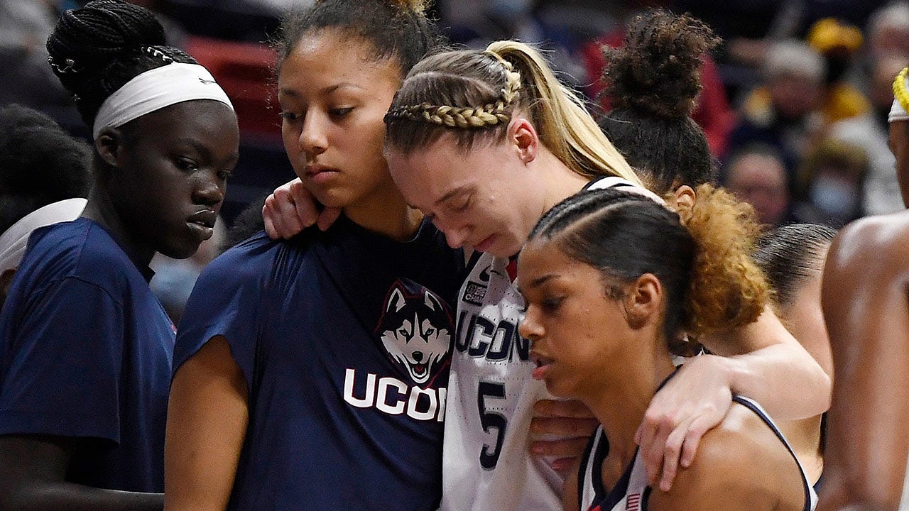 UConn's Bueckers suffered fracture, may miss up to 2 months