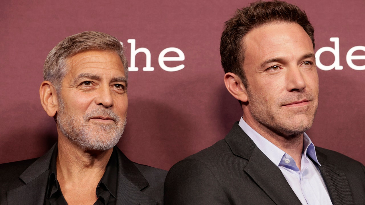 Ben Affleck pokes fun at George Clooney over Sexiest Man Alive rivalry: 'He likes that stuff'