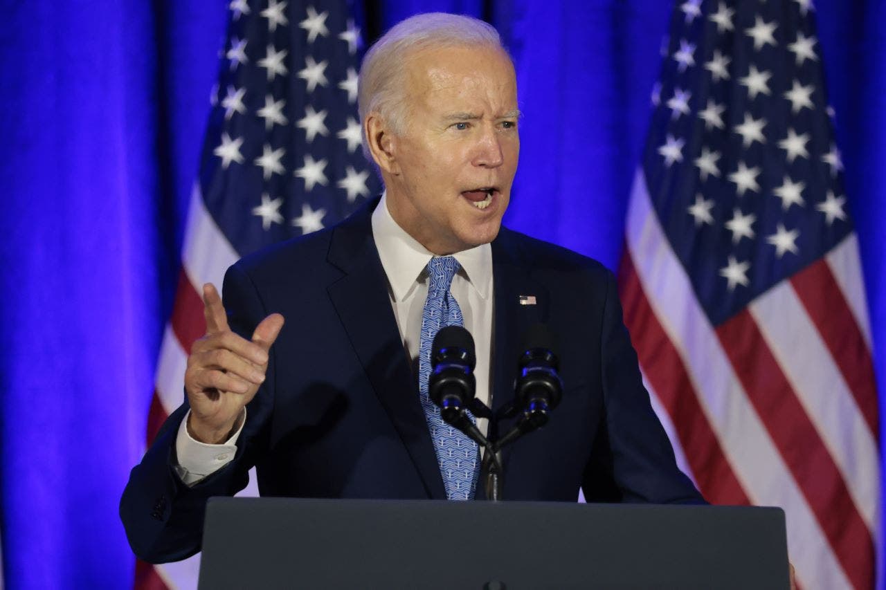 Biden to DNC holiday party: ‘We’re going to win in 2022’
