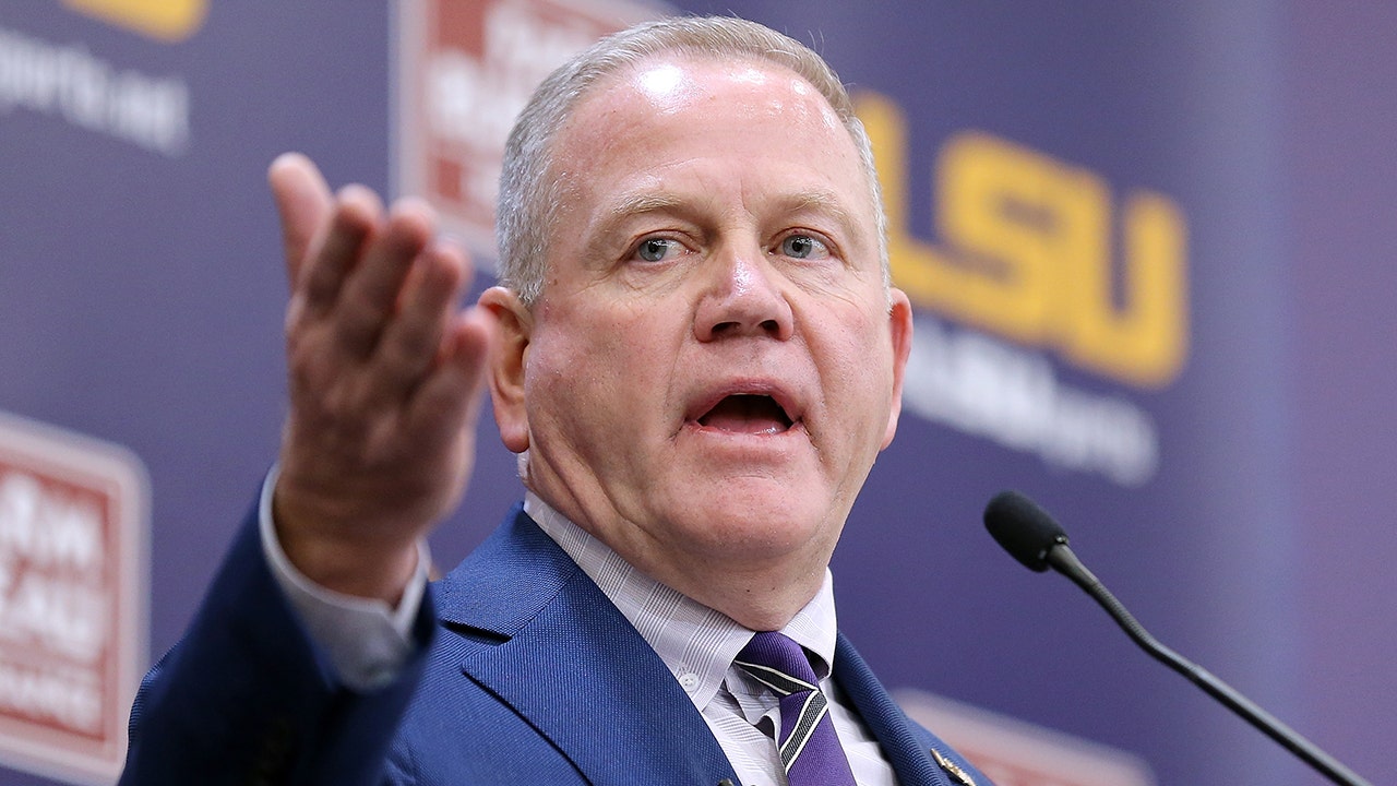 LSU coach Brian Kelly’s new lakefront home has scenic views and is a recruiting tool