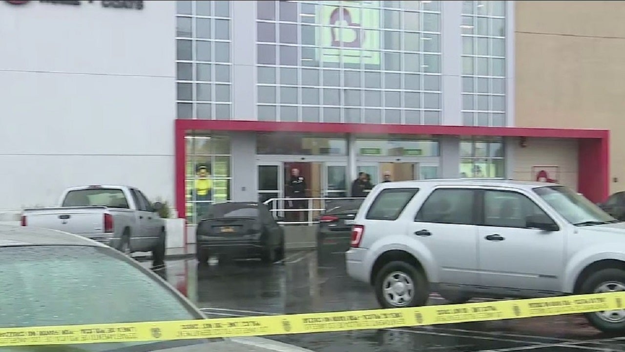 Girl, 14, killed by LAPD bullet in Burlington Coat Factory dressing room identified