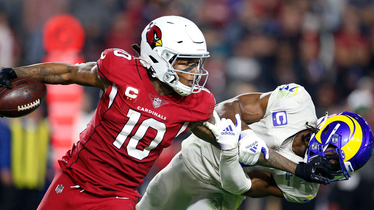 Arizona Cardinals get raided by Los Angeles Rams through the air