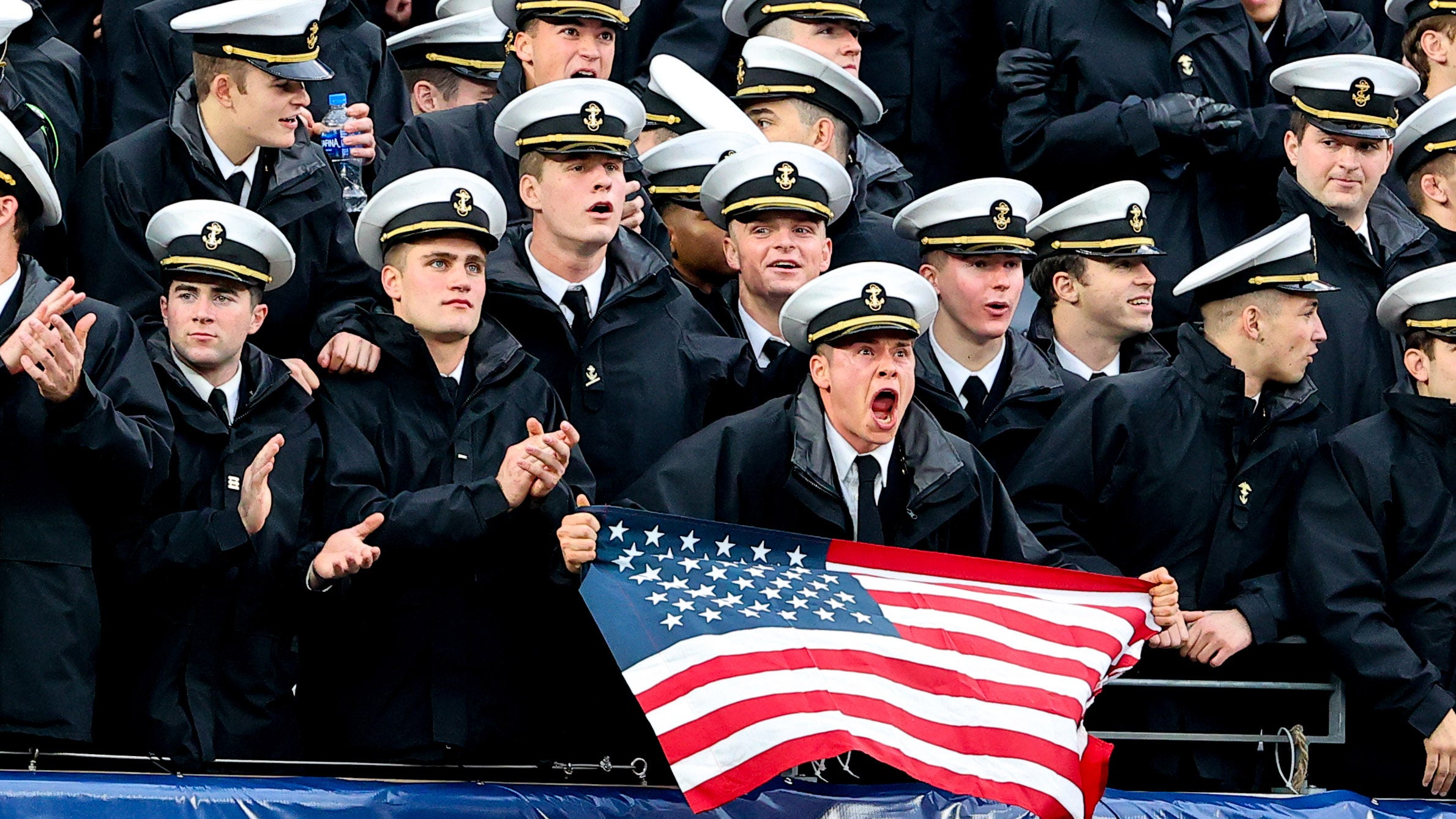 Army-Navy rivalry descends on NYC with Black Knights favored