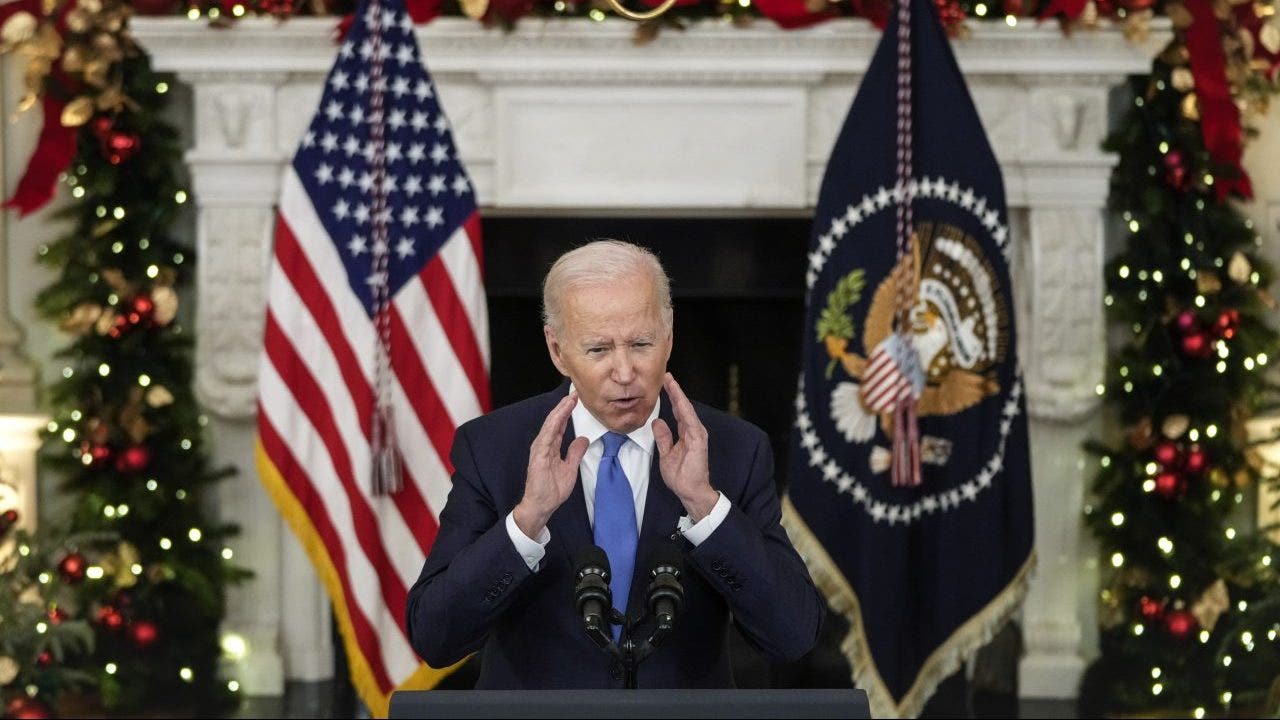 Republicans accuse Biden of controlling Americans with ‘fear’ as COVID cases spike