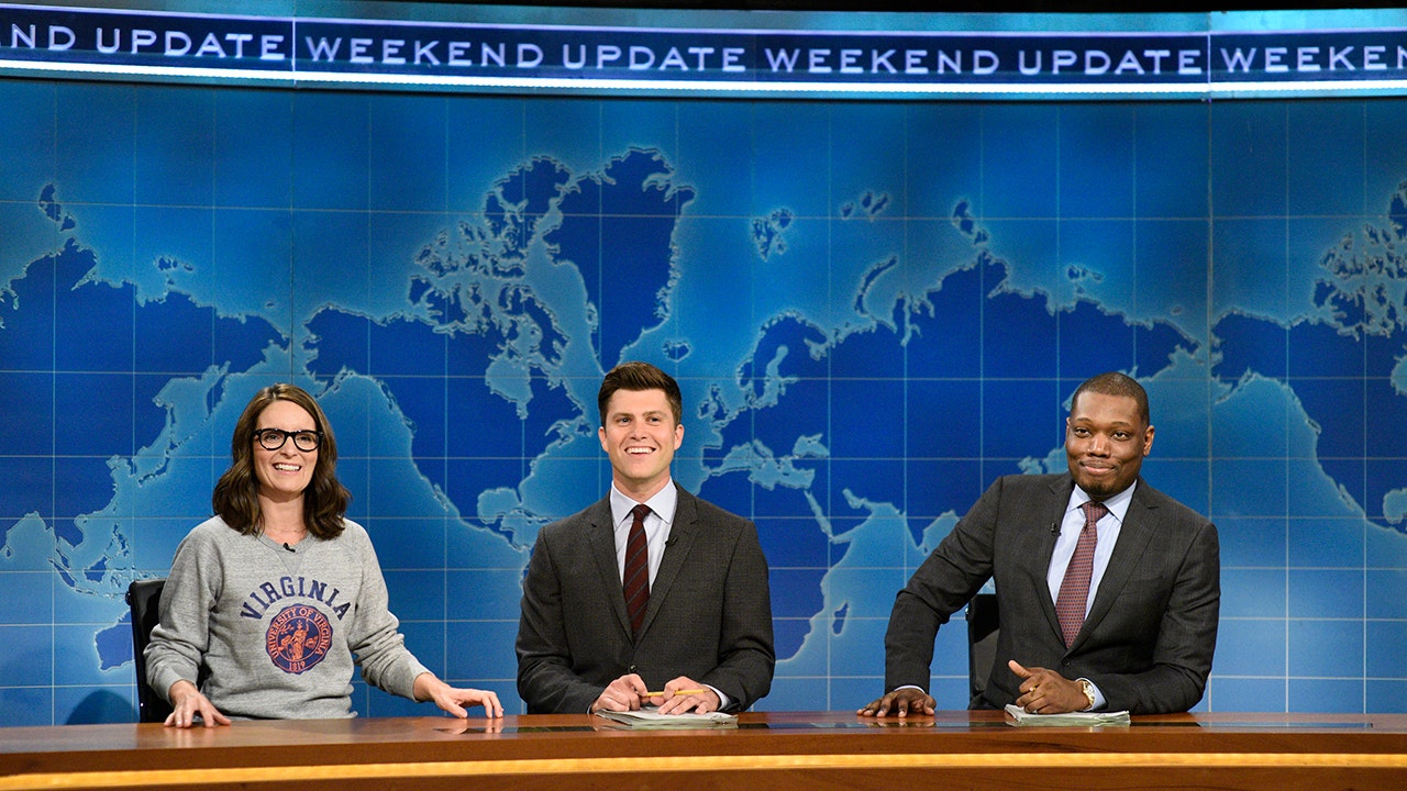‘SNL’ Weekend Update: Tiny Fey, Michael Che jab Andrew Cuomo, OJ Simpson, New York Jets on scaled-down show