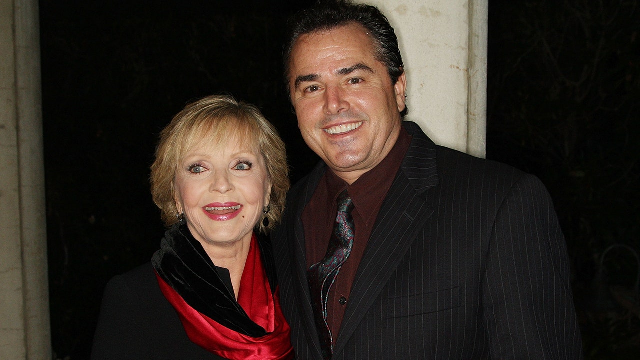 ‘Brady Bunch’ star Christopher Knight says TV mom Florence Henderson ‘blessed’ his marriage before her death