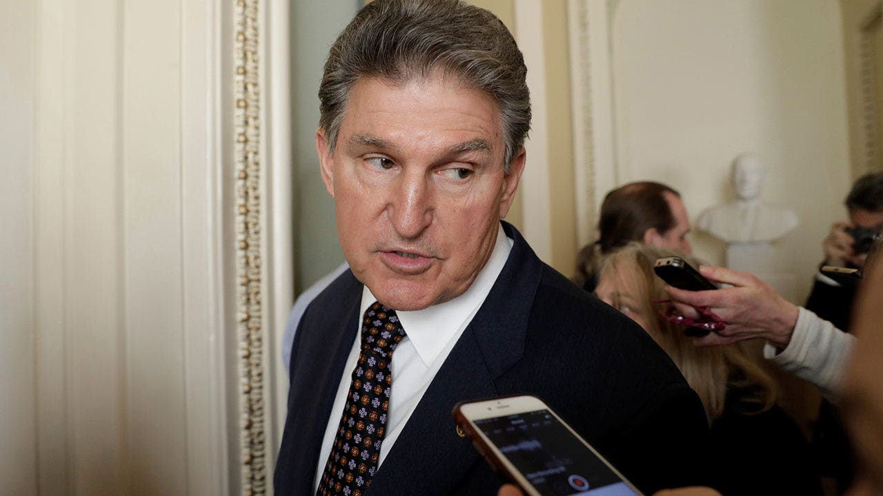 Manchin 'didn't expect' Republicans to join Bernie Sanders in opposition to energy permitting bill