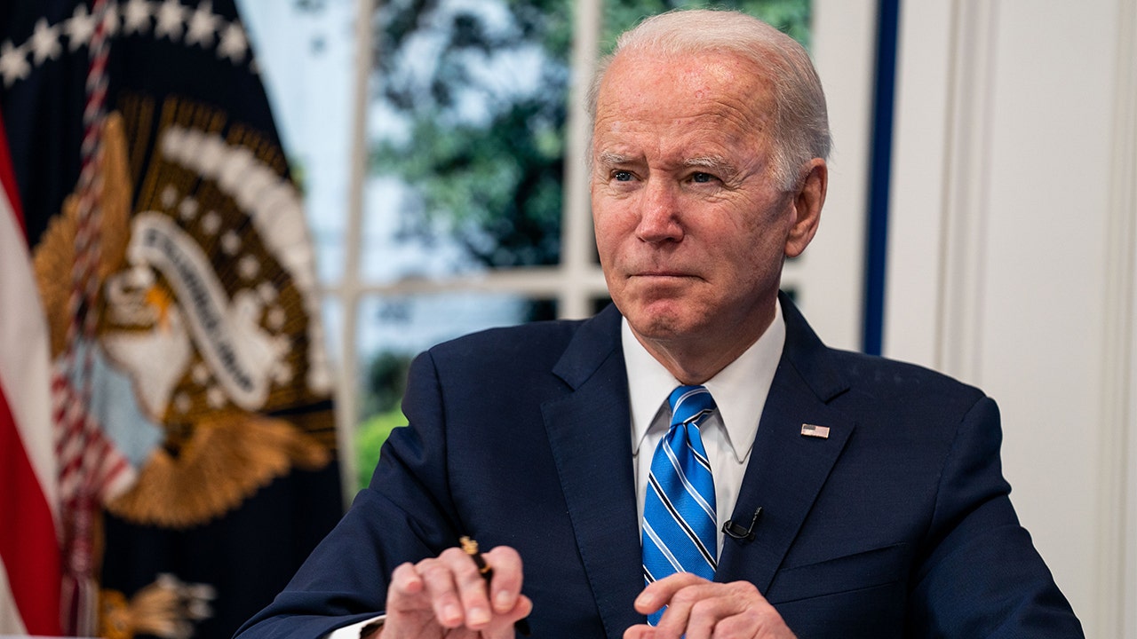 Biden's first year in office plagued by broken promises on COVID-19