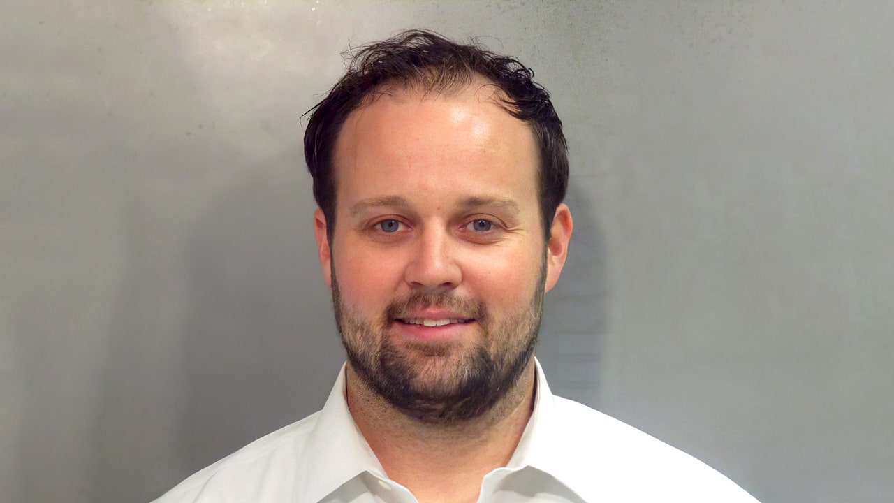 Josh Duggar transferred to federal prison