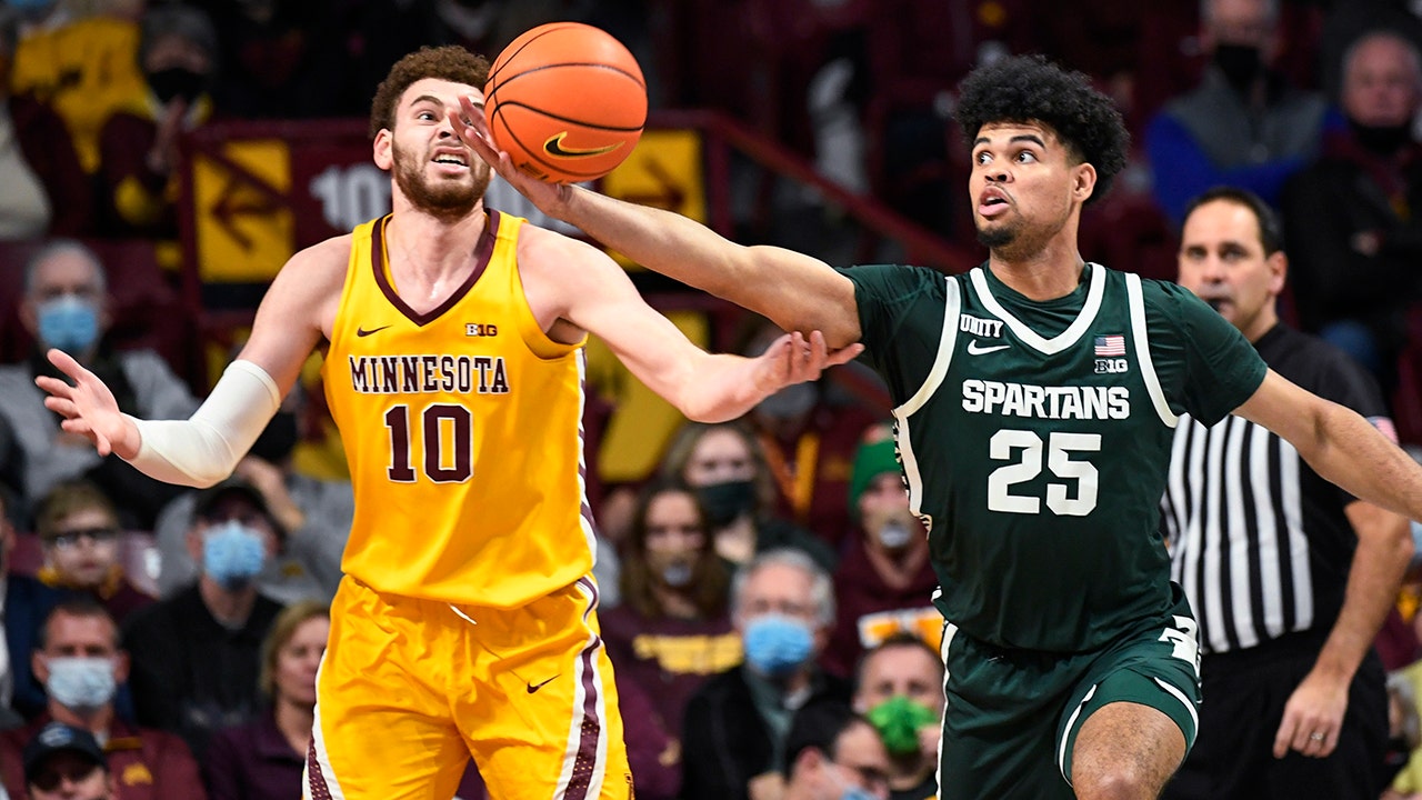 No. 19 Mich. St. outlasts Minnesota 75-67 in Big 10 opener