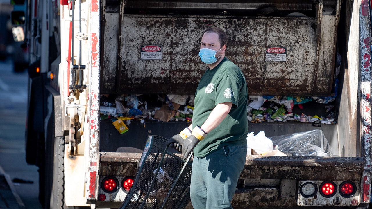 Some NYC Sanitation Workers See Salaries Approach 300 000 Due To 