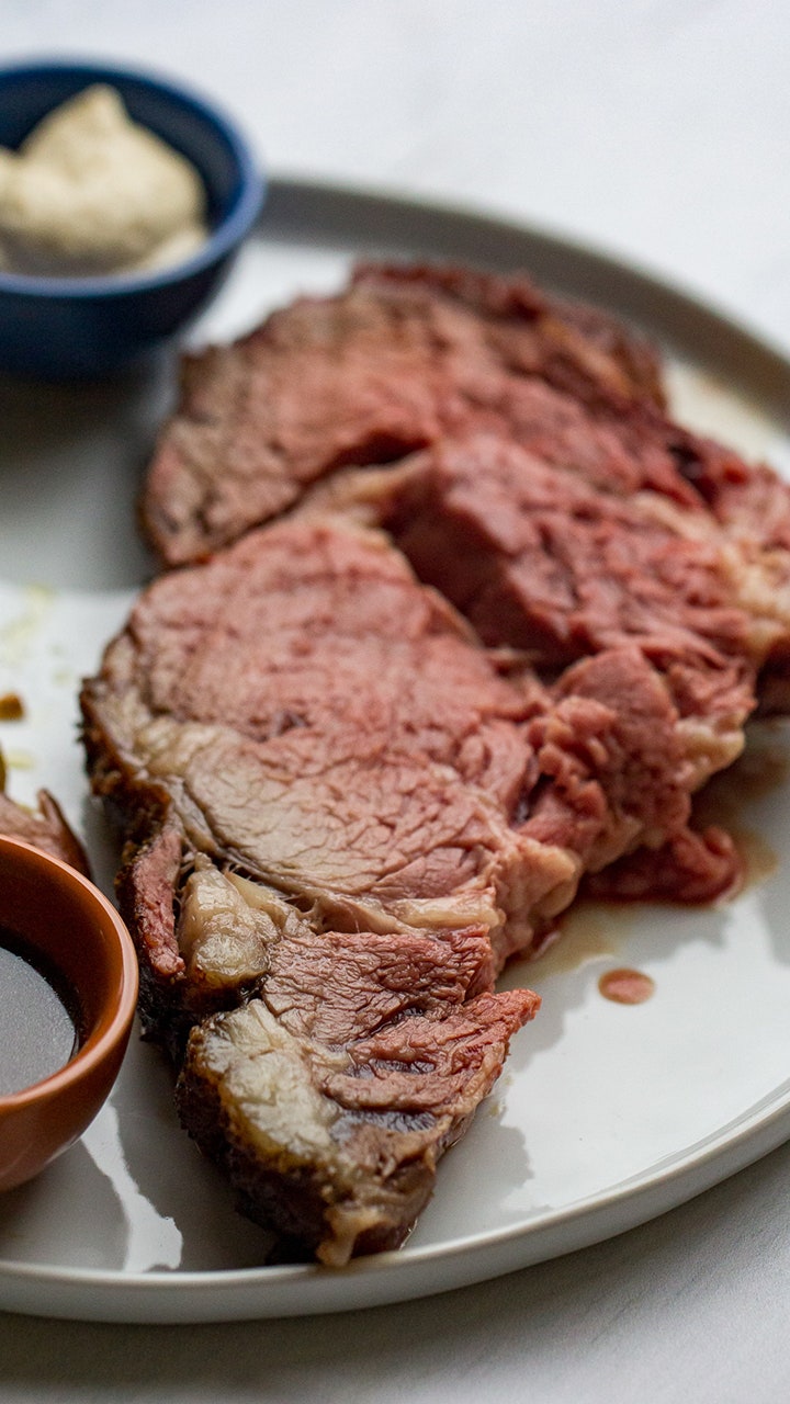 Smoked prime rib roast that will melt in your mouth this Christmas