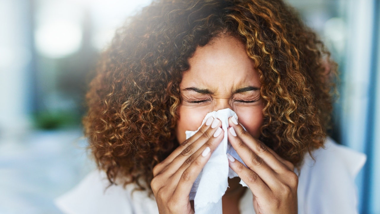 COVID-19, flu and cold: The symptoms and how they differ