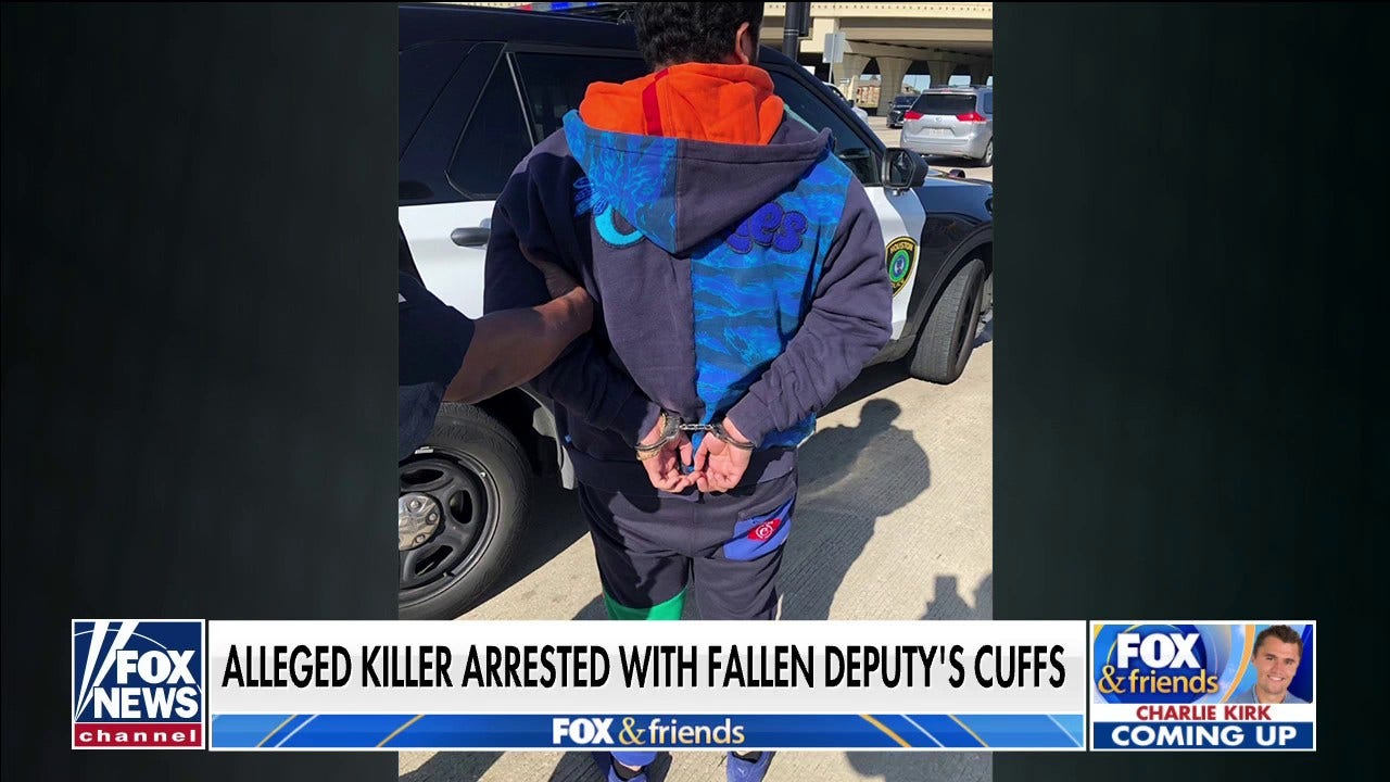 Alleged cop killer arrested using handcuffs belonging to fallen Texas deputy