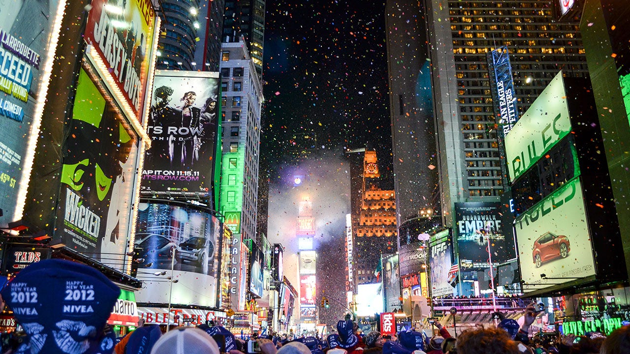 The history behind the New Year's Eve ball drop ceremony in Times Square