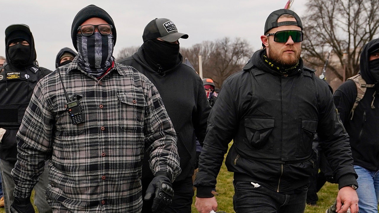 Proud Boys: Judge won't dismiss charges against alleged leaders