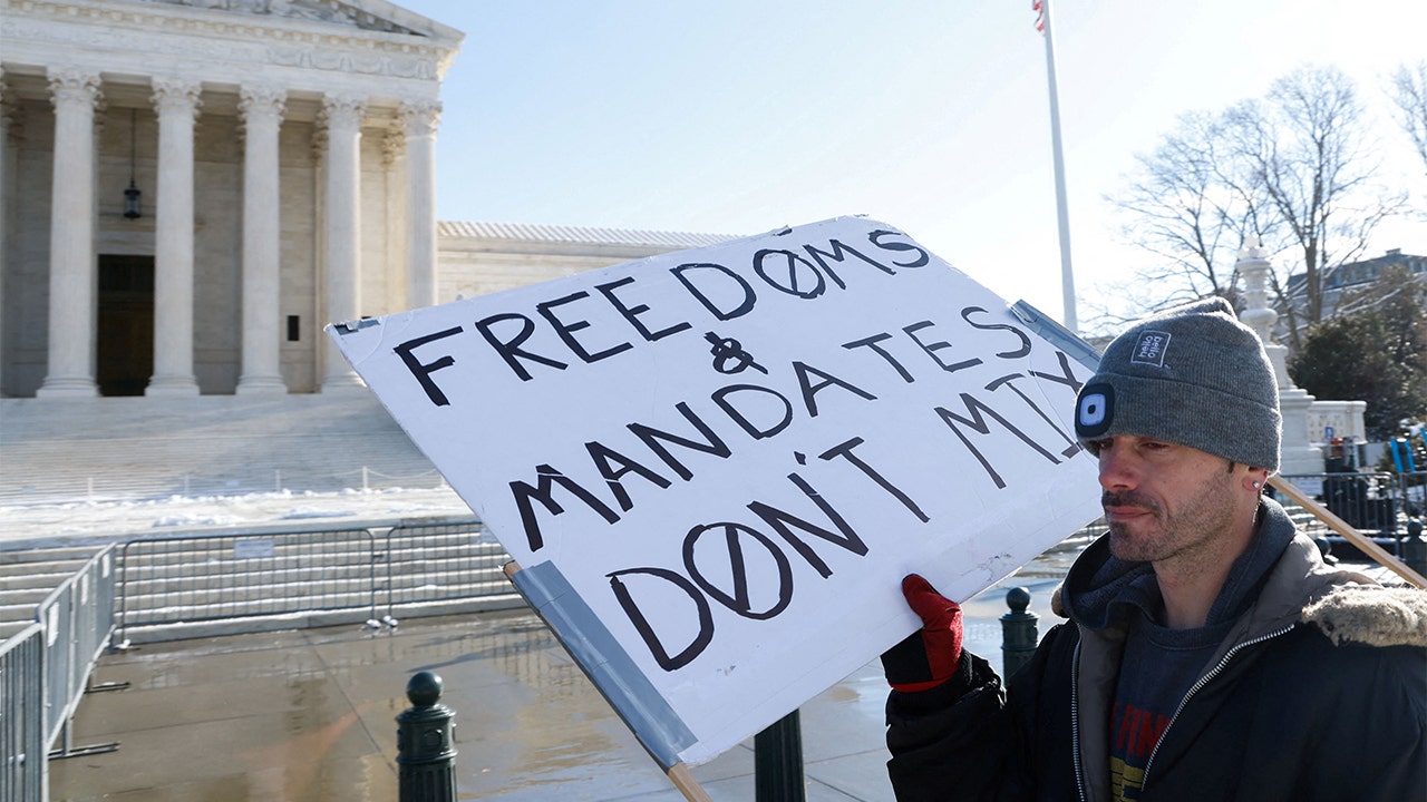 19333b9b-Supreme-Court-Vaccine-Mandate-Oral-Arguments.jpg