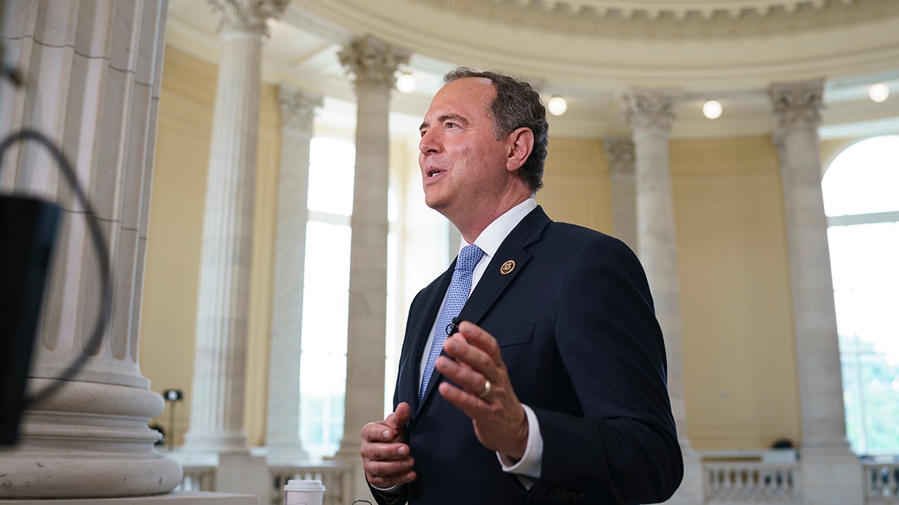 Schiff lays groundwork for run to replace Pelosi as Dem leadership shuffle looms
