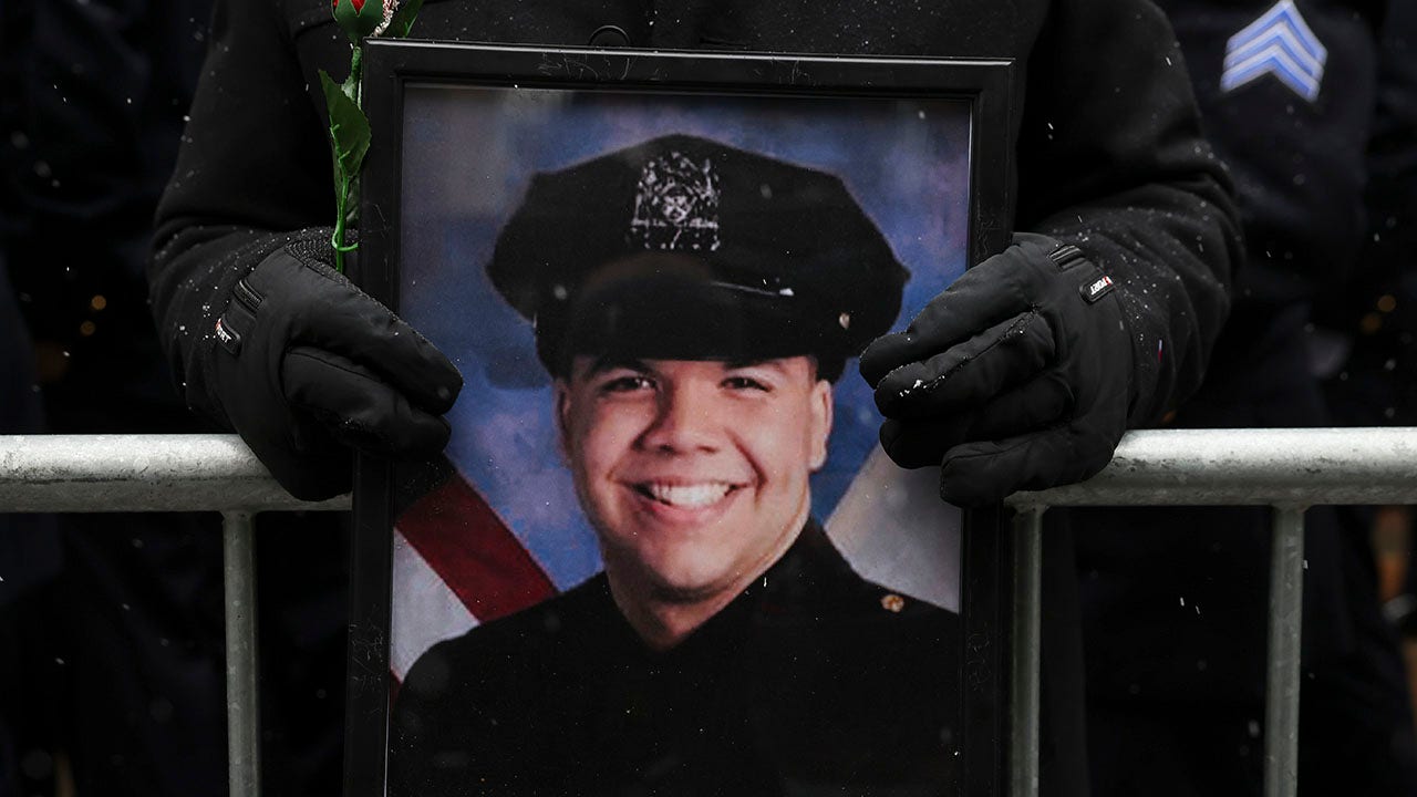 Fallen NYPD Det. Jason Rivera's grieving widow calls out Manhattan DA Bragg in heartbreaking eulogy