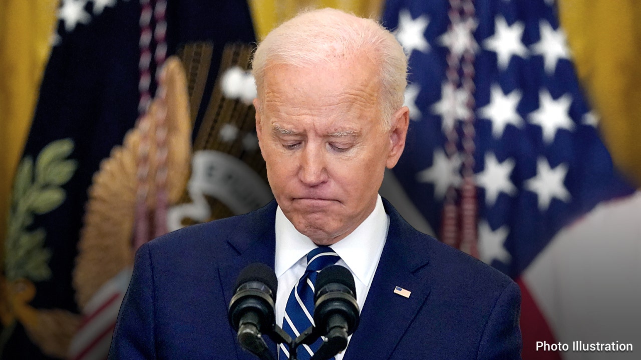 Biden inflation bill celebration: Mainstream media takes notice of ‘unfortunate’ timing as market plunged