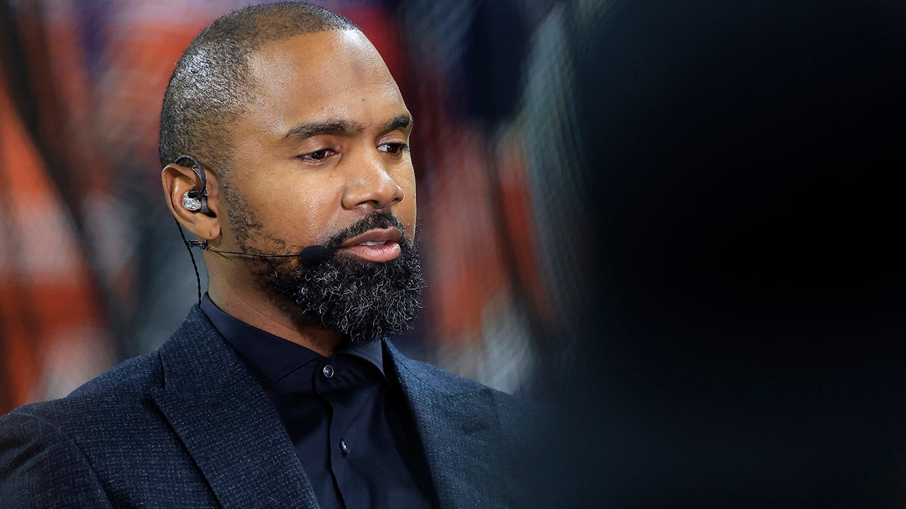 NFL great Charles Woodson upset over erroneous whistle in Raiders