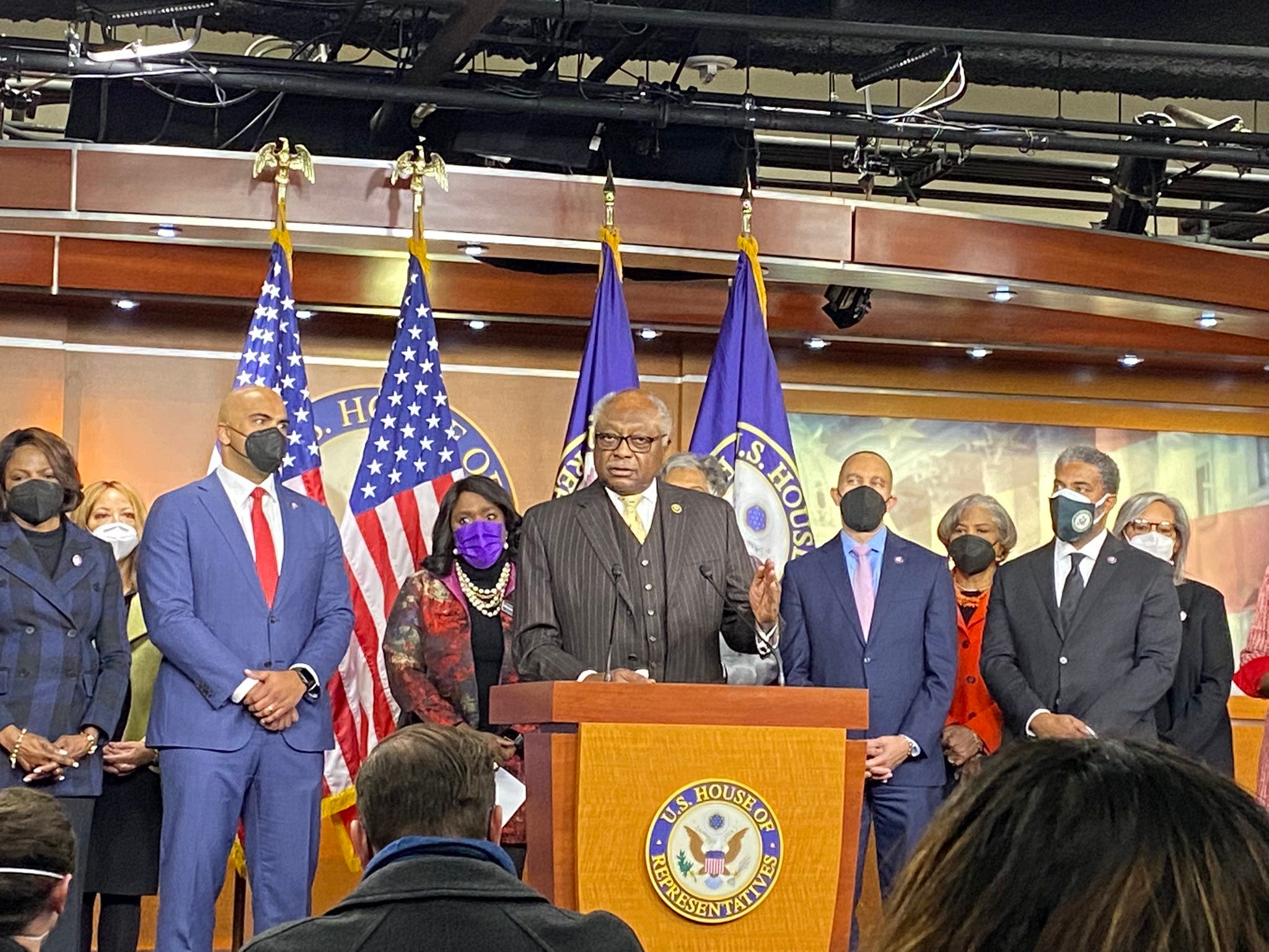 Black Caucus calls on Senate to ditch filibuster, pass elections bills immediately: 'It's the urgency of now'