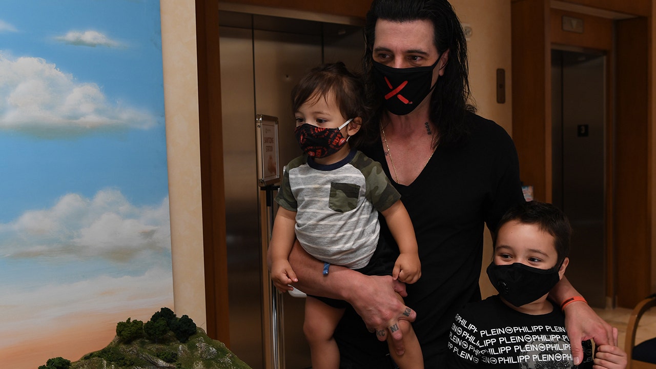 Criss Angel Announces 7 Year Old Son Johnny S Cancer Is In Remission He Ll ‘finally Ring The