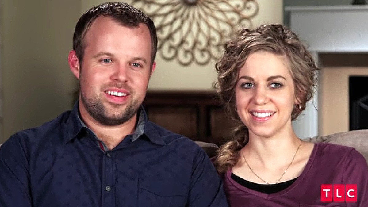 John David Duggar involved in plane crash with two passengers aboard after reported ‘double engine failure’