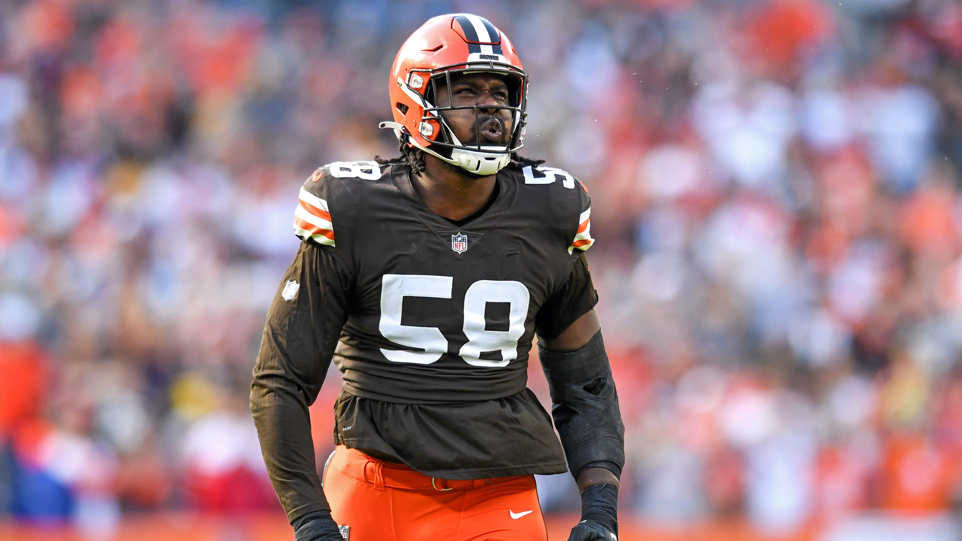 Browns DT Malik McDowell arrested on multiple charges in Florida