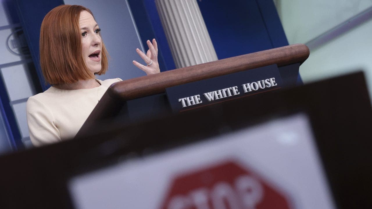 White House backs Dem chances in midterm races amid high turnover: ‘we’d rather be us than them’
