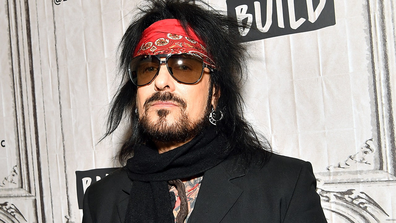 Mötley Crüe's Nikki Sixx opens up on sobriety, why he left California for  Wyoming: 'It's home