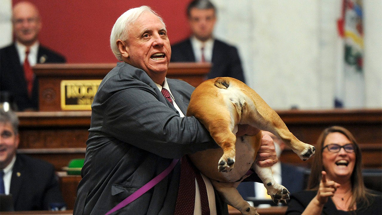 WV Governor Justice tells Bette Midler to 'kiss' his dog's 'hiney'