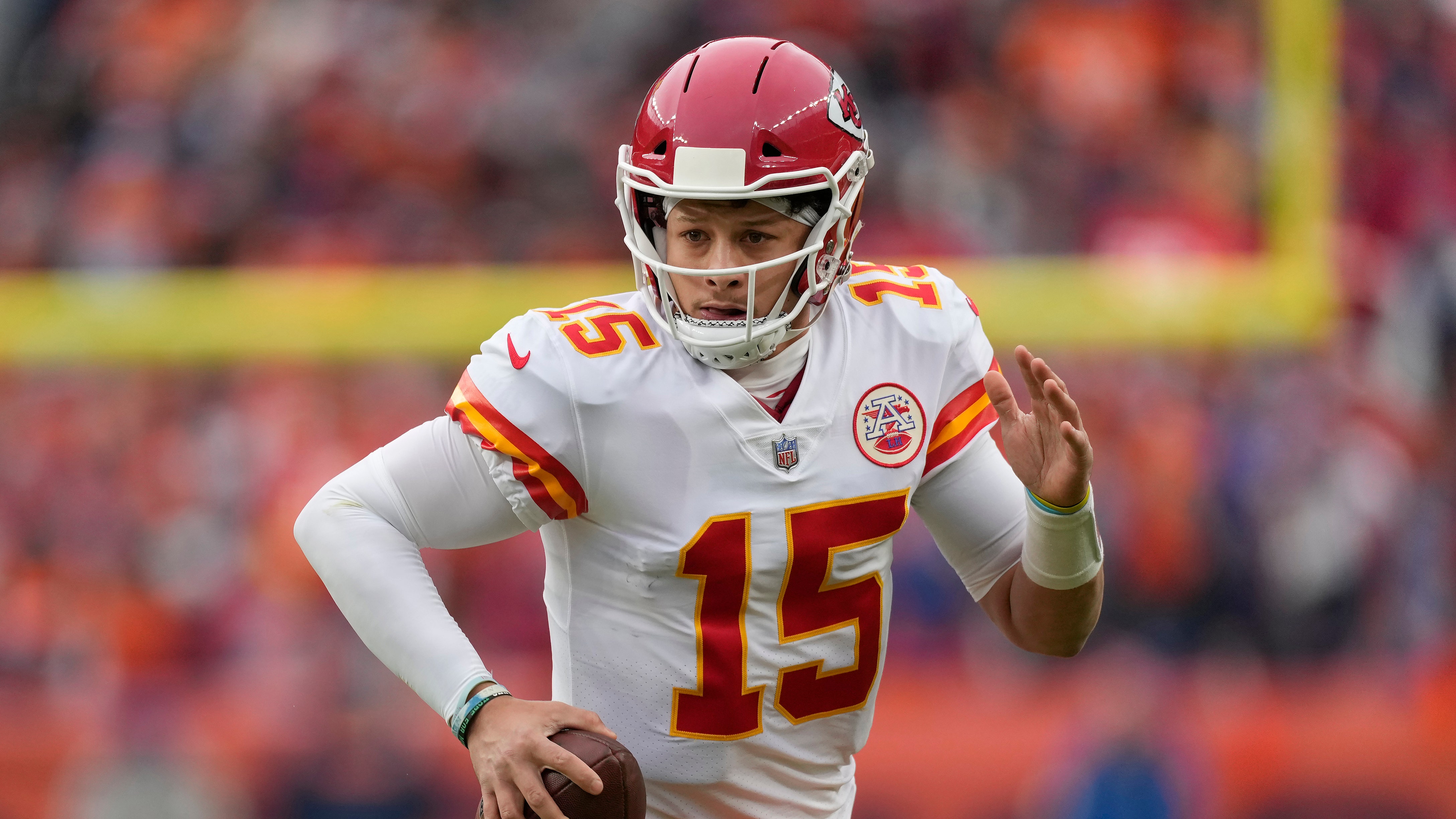 Chiefs, Mahomes crush Steelers in what may be Big Ben's final game