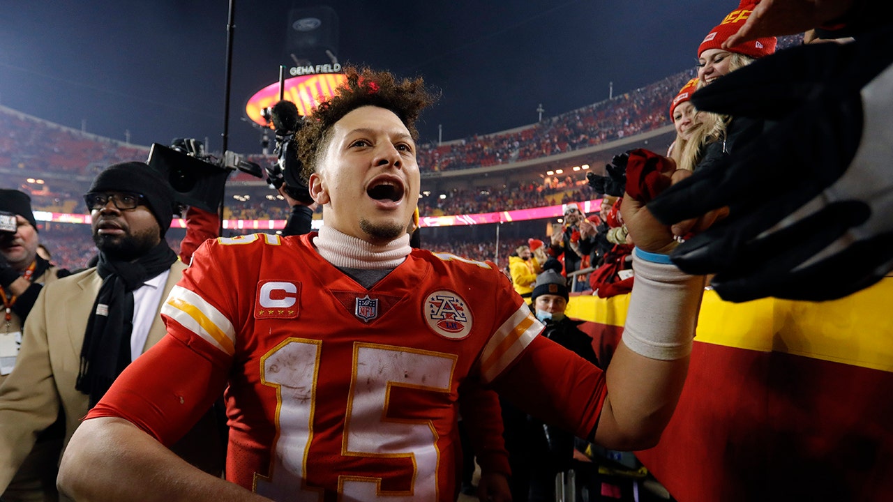 NFL overtime rules under scrutiny after Chiefs knock out Bills in wild playoff game