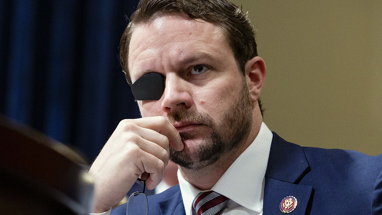 Texas Rep. Dan Crenshaw proposes $6,500 bonus for Border Patrol Agents