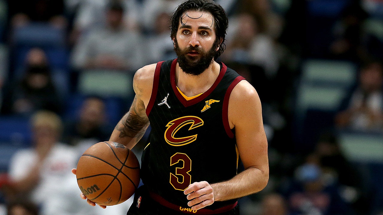 Ricky Rubio plans to wave goodbye to NBA once his son begins school