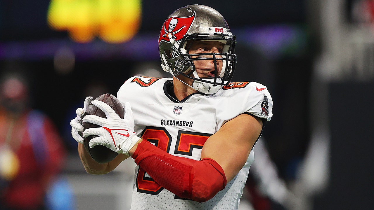 Bucs' Rob Gronkowski says he would not return for 2022 season if asked to  decide right now