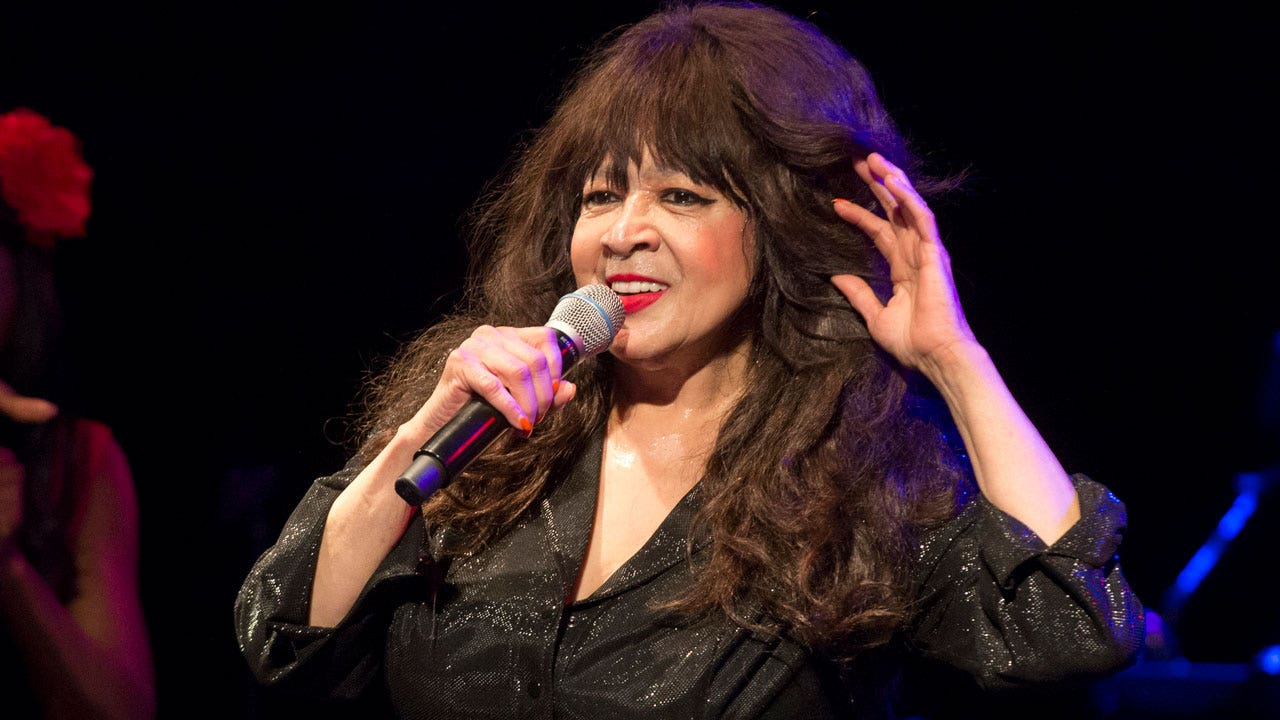 '60s icon Ronnie Spector dead at 78