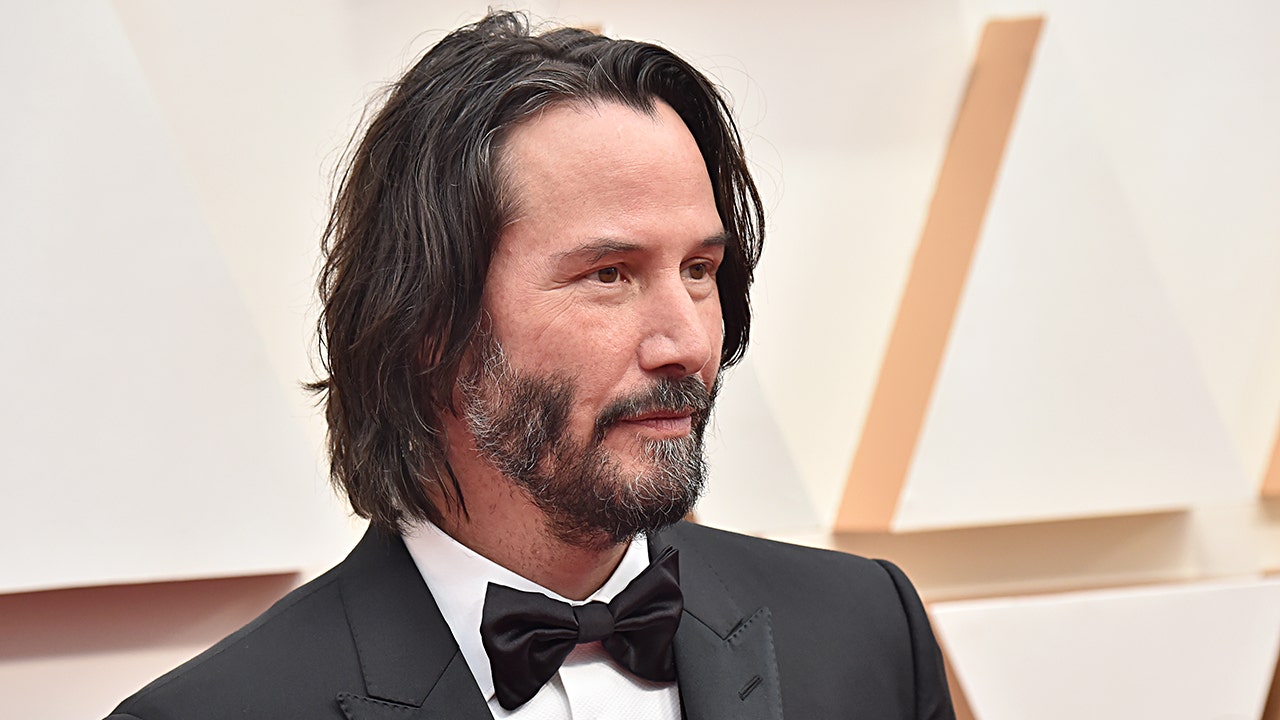 Keanu Reeves was considered for Brad Pitt’s ‘Lost City’ role