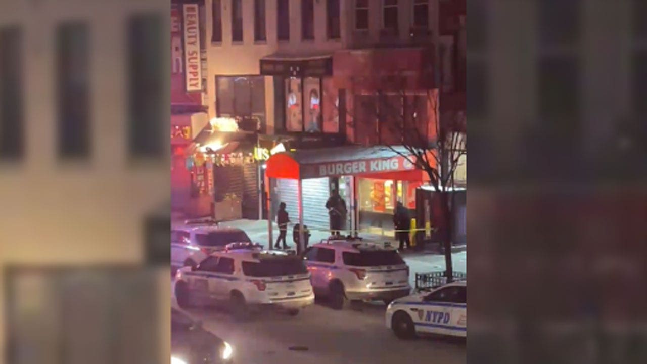 Teen Burger King cashier shot and killed during robbery in Manhattan