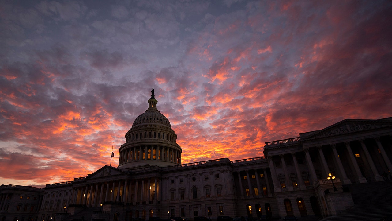 Senate Republicans push resolution to reopen Capitol to the public