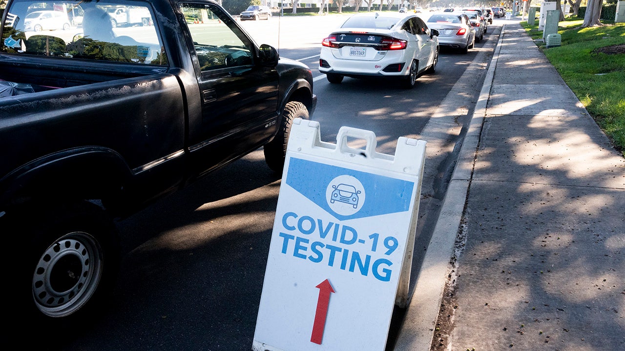 Cdc Sparks Outrage With Confusing Updated Covid Isolation Guidance Cdc Sparks Outrage With Confusing Updated Covid Isolation Guidance