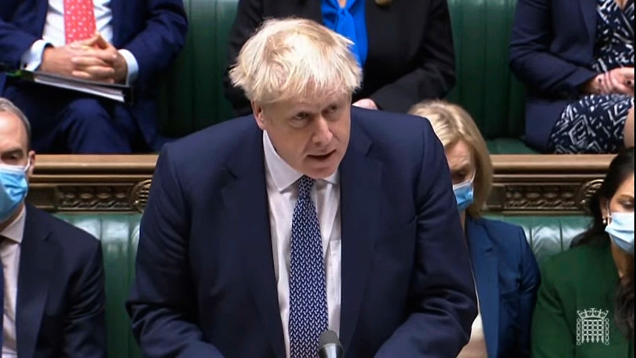 Boris Johnson apologizes for attending party during COVID-19 lockdowns