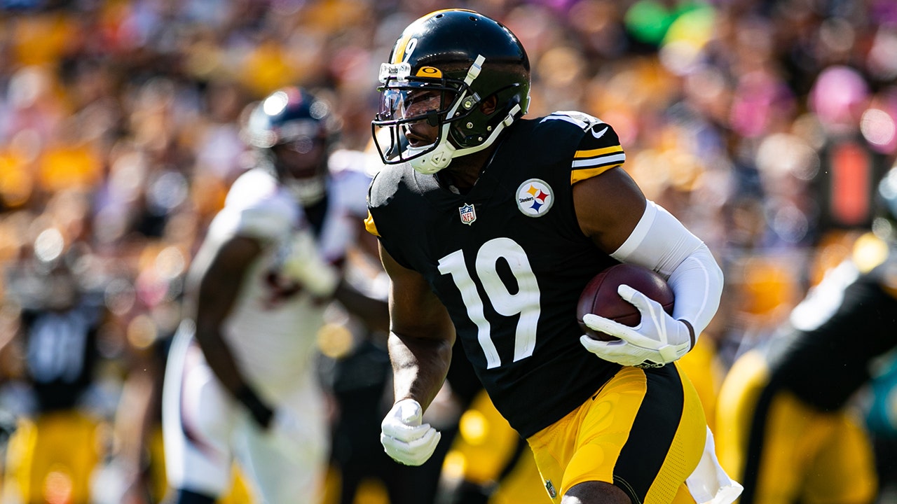 Steelers' JuJu Smith-Schuster announces surprise return for playoff game: 'God answered my prayers' - Fox News : Pittsburgh Steelers star JuJu Smith-Schuster announced Saturday he has plans to make his return to the field on Sunday for the team’s playoff game against the Kansas City Chiefs.  | Tranquility 國際社群