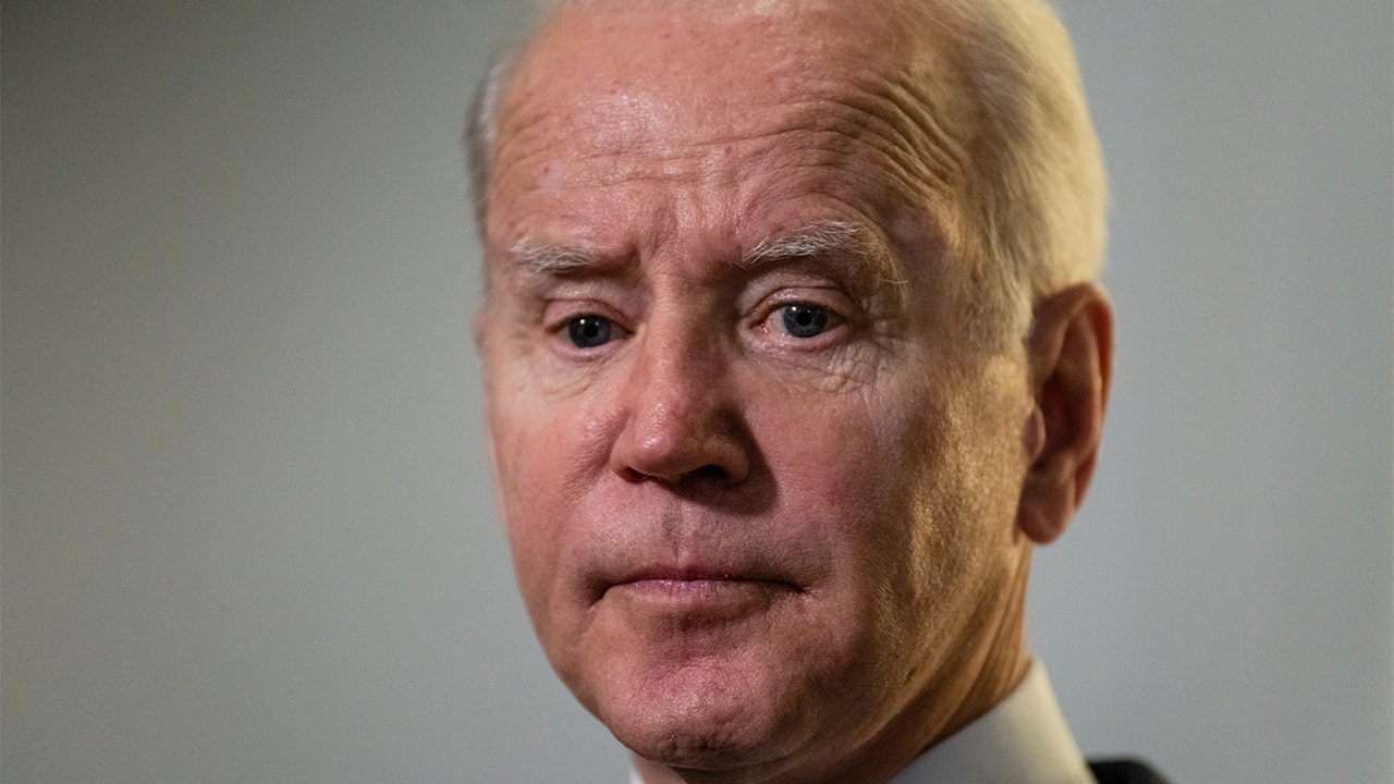 Biden's legislative agenda going nowhere 1 year into presidency