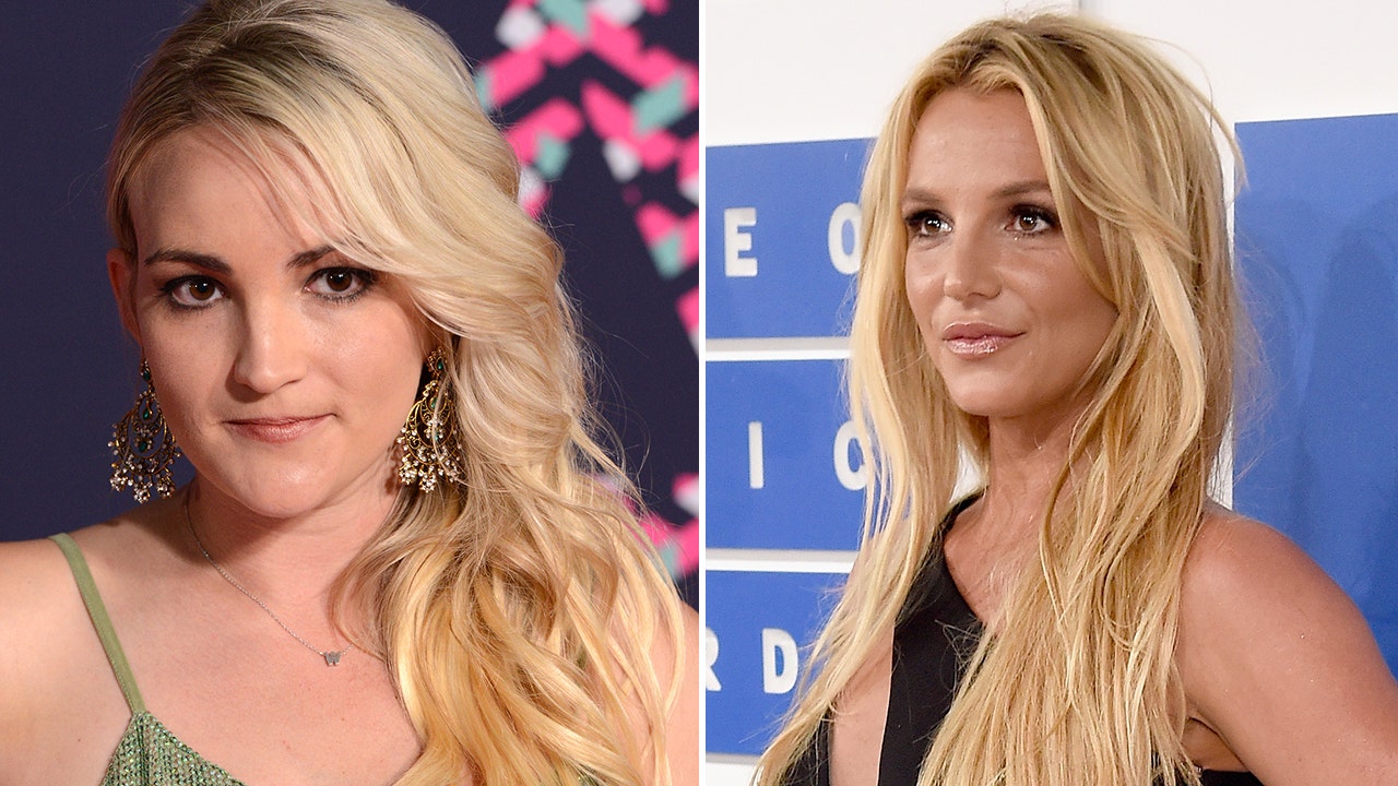 Britney Spears accuses sister Jamie Lynn of lying for 'Hollywood books': 'A whole new level of low'