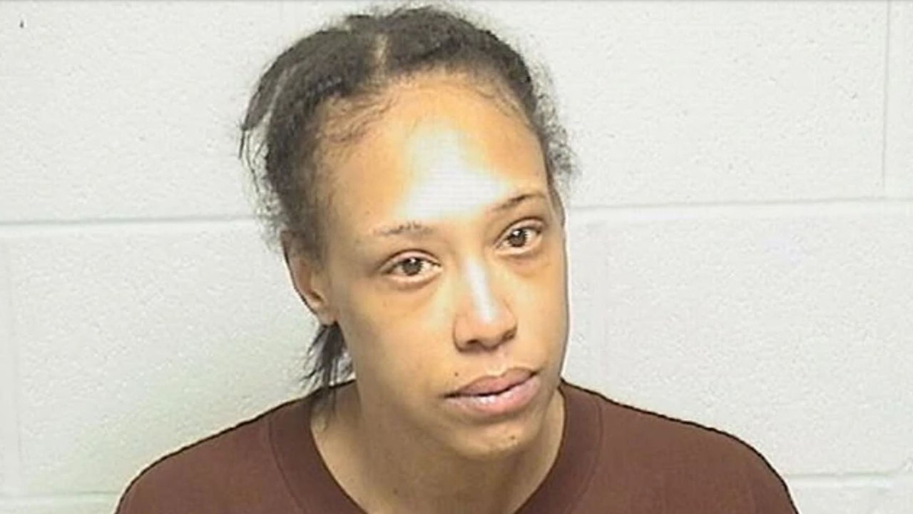 Damari Perry: Chicago mom accused of killing son, 6, with freezing shower held on $5 million bond